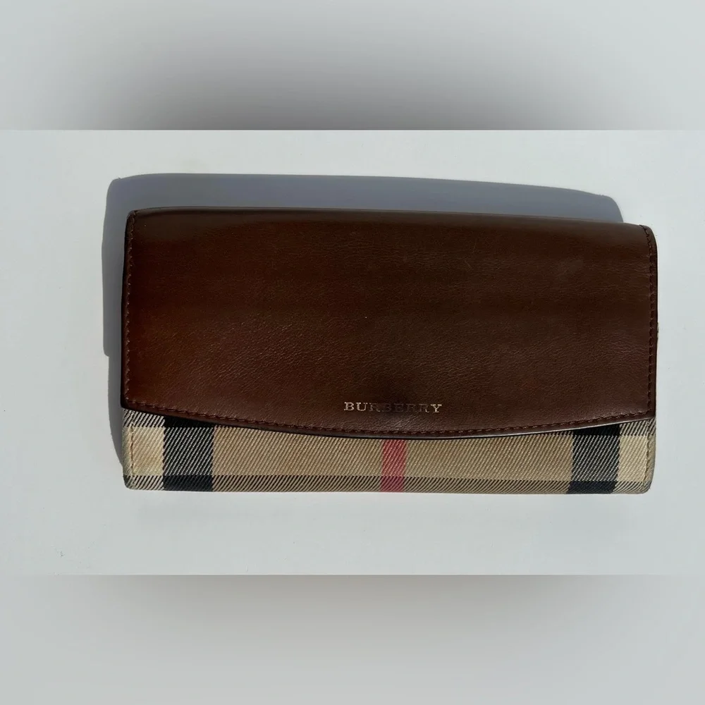 BURBERRY Porter Continental Long Wallet - Picture 1 of 10